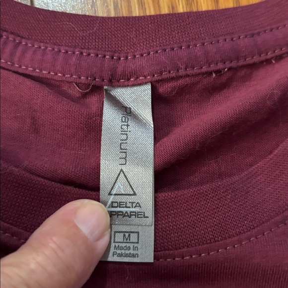 NWOT HAWAII SOUVENIR T-SHIRT - Picture 3 of 6